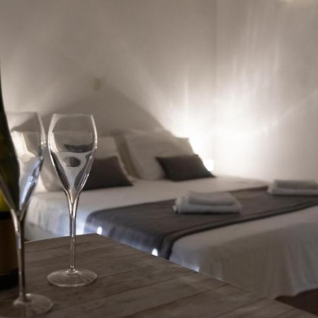 Camenno Apartments-The Heart Of Diocletian'S Palace-Open All Winter! Split Extérieur photo