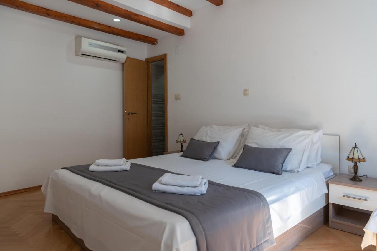 Camenno Apartments-The Heart Of Diocletian'S Palace-Open All Winter! Split Extérieur photo