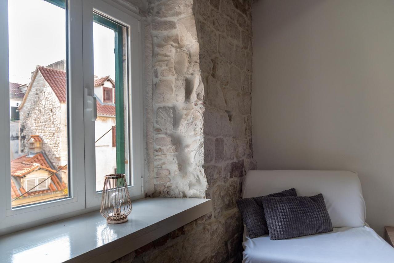 Camenno Apartments-The Heart Of Diocletian'S Palace-Open All Winter! Split Extérieur photo